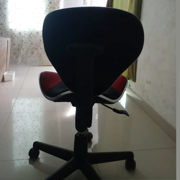 Cadeira giratória para computador escritório escrivania usada - Image 2